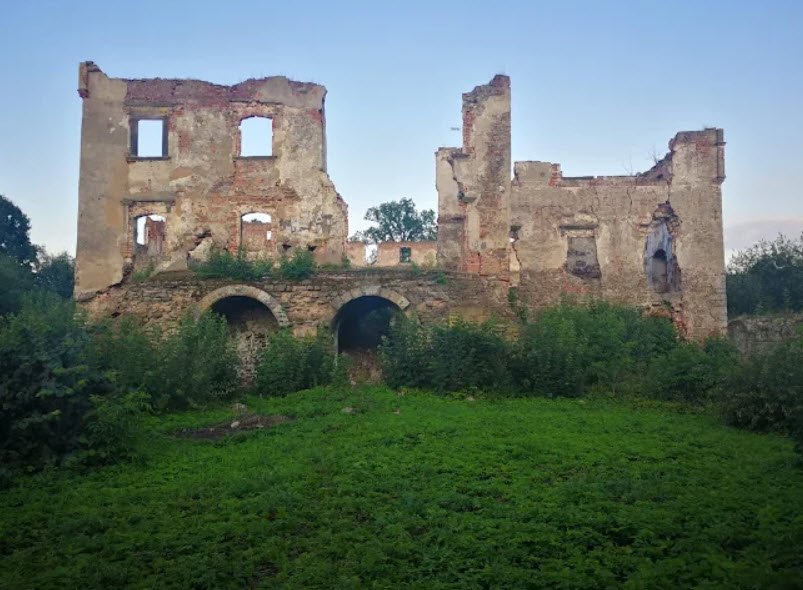 Ruins of the knight's castle, Kamienna Góra, Poland, Poland